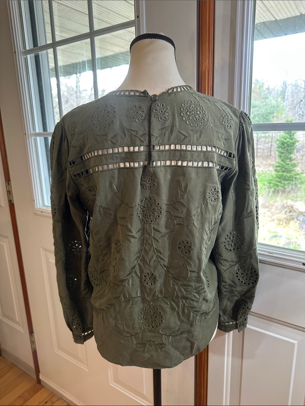 NWOT Sea New York Olive Green Embroidered Women's Top - Picture 2 of 7